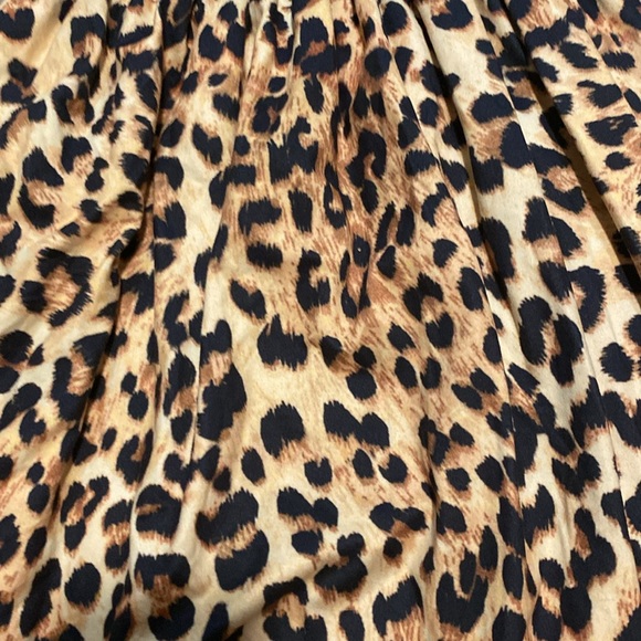 Leopard Top - Picture 3 of 4